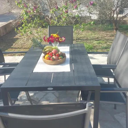 House Calmaria * Novigrad (Dalmatia)